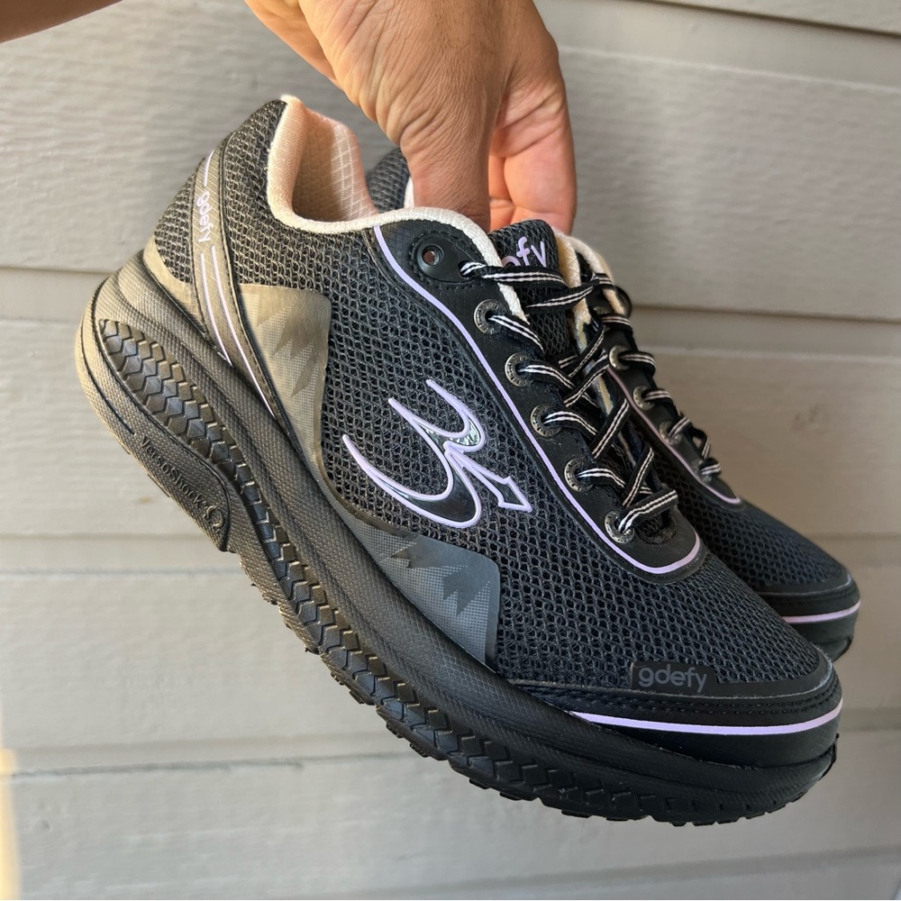 Gdefy Gravity Defyer sz 8 womens